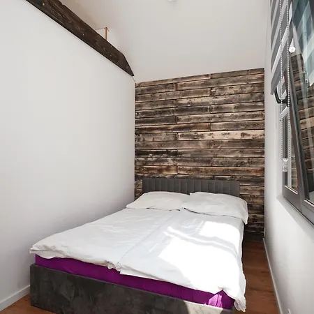 Nowy Lesny Holiday home *